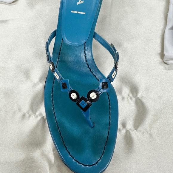 Prada sandles - Picture 2 of 7